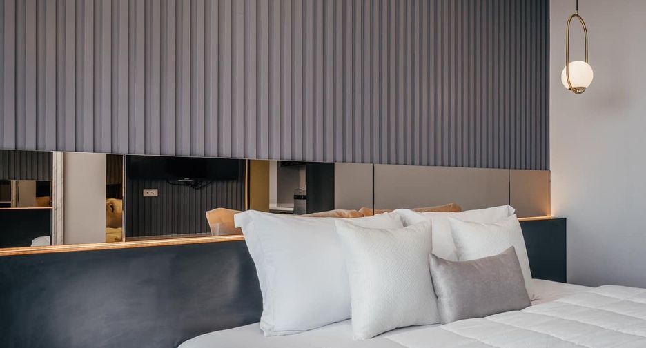 For rent 1 bed condo in Khlong Toei, Bangkok