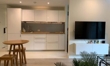 For rent 2 bedrooms condo in Sathon, Bangkok