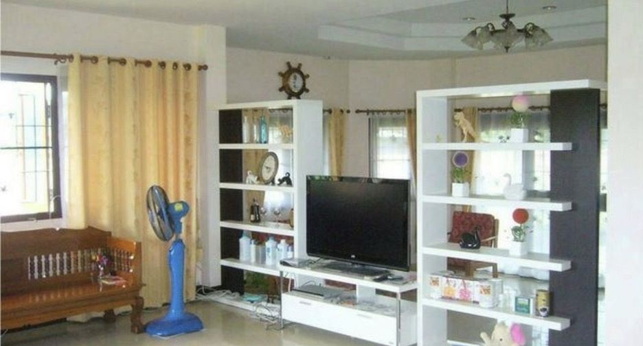 Haus zum Kauf mit 5 Zimmer in Hang Dong, Chiang Mai