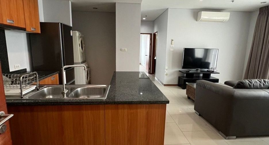 For rent 2 bedrooms condo in Khlong San, Bangkok