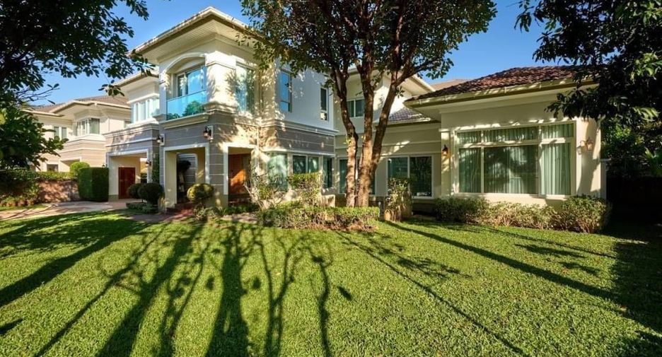 For sale 4 bedrooms house in Mueang Chiang Mai, Chiang Mai