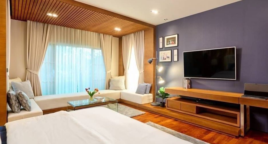 For sale 4 bedrooms house in Mueang Chiang Mai, Chiang Mai