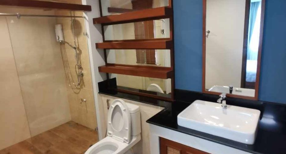 À vendre 4 chambres villa à Hang Dong, Chiang Mai