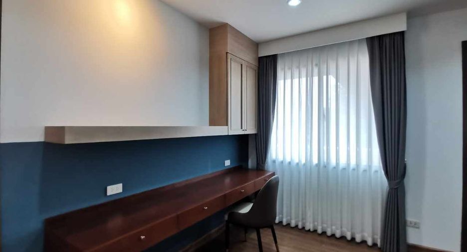 À vendre 4 chambres villa à Hang Dong, Chiang Mai
