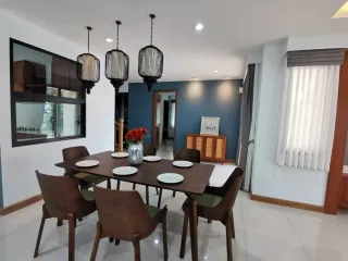 Villa en venta de 4 habitaciones en Hang Dong, Chiang Mai