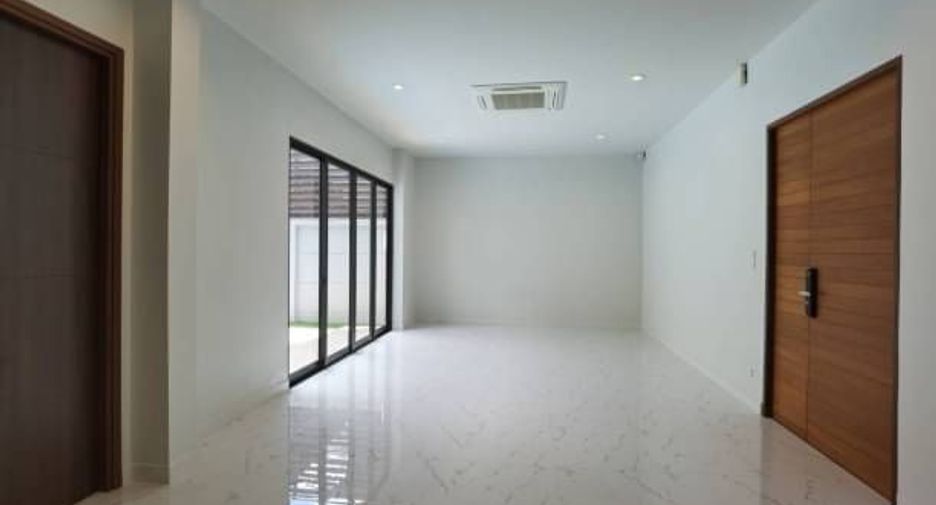 À vendre 4 chambres villa à Hang Dong, Chiang Mai