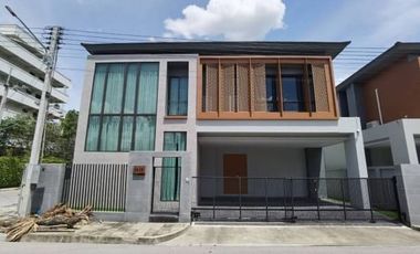 For sale 4 bedrooms villa in Hang Dong, Chiang Mai