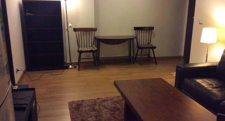 For rent 1 bed condo in Phaya Thai, Bangkok