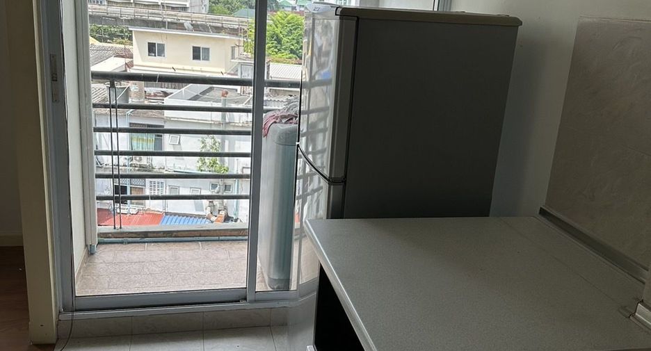 出租 1 卧室 公寓 在 Khlong Toei, 曼谷