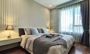 Condo en alquiler de 4 habitaciones en Yan Nawa, Bangkok