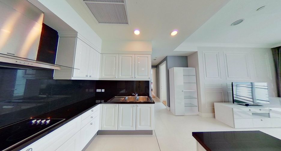 Wohnung zur Miete mit 3 Zimmer in Watthana, Bangkok