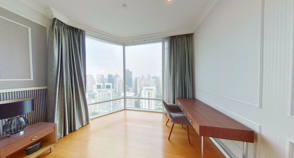 Wohnung zur Miete mit 3 Zimmer in Watthana, Bangkok