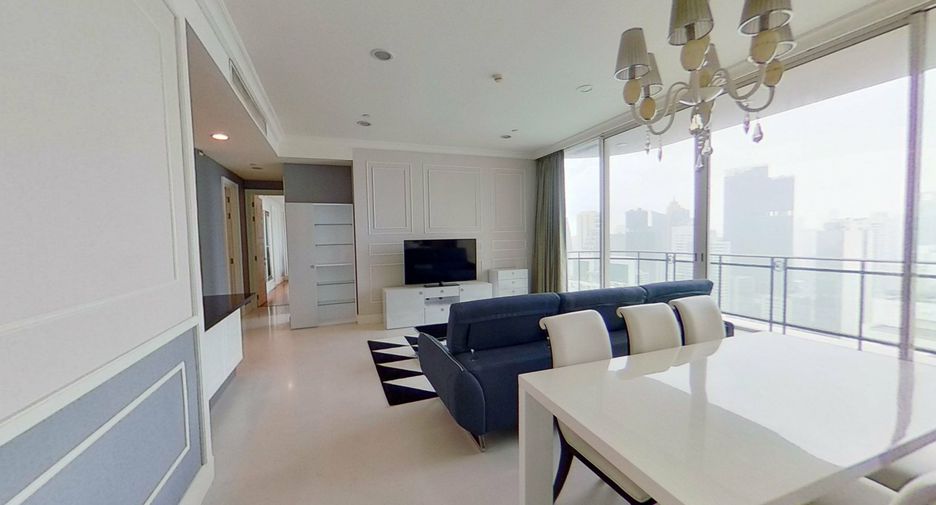 Wohnung zur Miete mit 3 Zimmer in Watthana, Bangkok