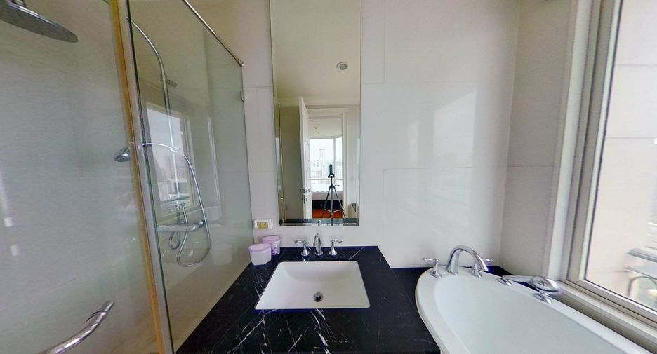 Wohnung zur Miete mit 3 Zimmer in Watthana, Bangkok