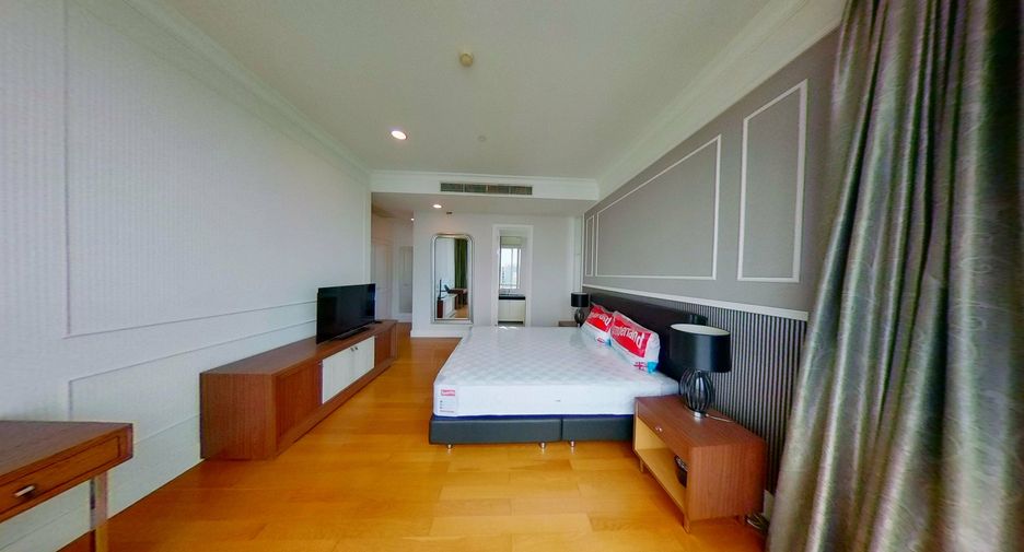 Wohnung zur Miete mit 3 Zimmer in Watthana, Bangkok