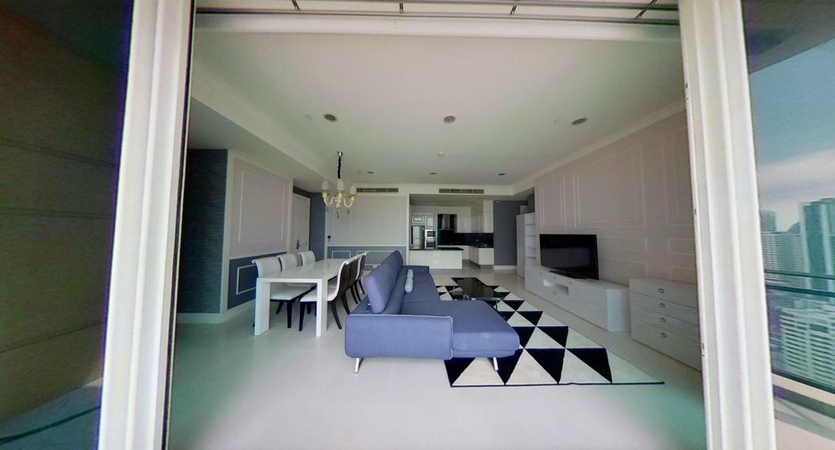 Wohnung zur Miete mit 3 Zimmer in Watthana, Bangkok