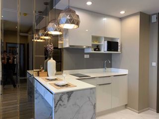 Condo en venta de 2 habitaciones en Bang Na, Bangkok