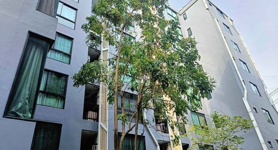 For rent 1 bed condo in Khlong Toei, Bangkok