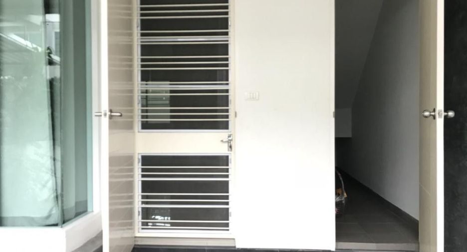 Casa en venta de 3 habitaciones en Hang Dong, Chiang Mai