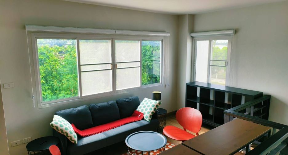 For sale 2 bedrooms townhouse in Mueang Chiang Mai, Chiang Mai