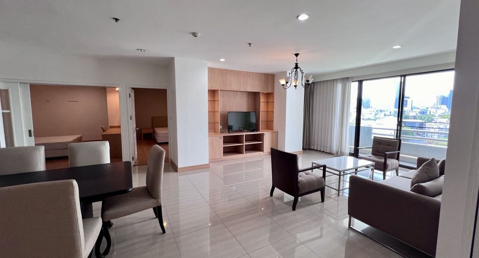 À louer 3 chambres condo à Watthana, Bangkok