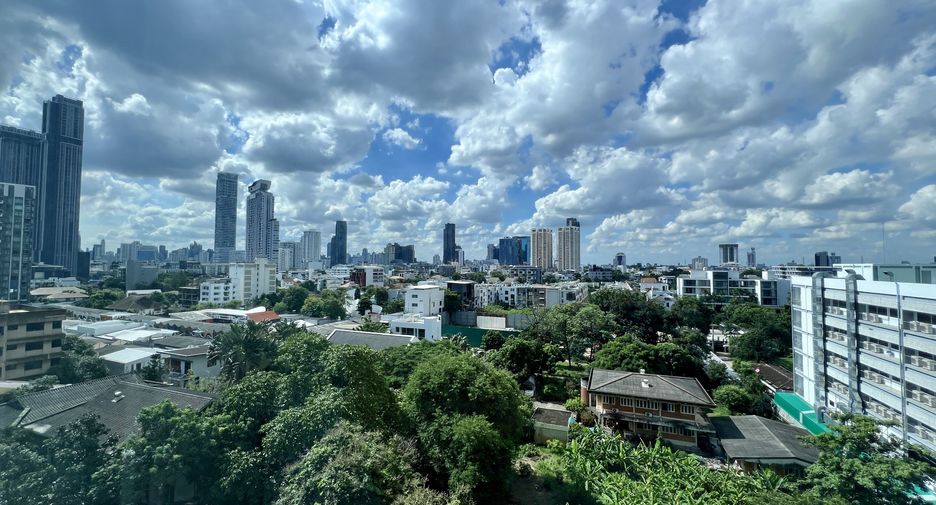 À louer 3 chambres condo à Watthana, Bangkok
