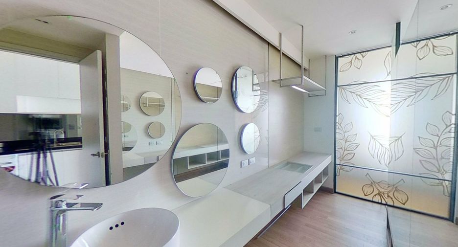 Condo en venta de 1 habitaciones en Khlong Toei, Bangkok