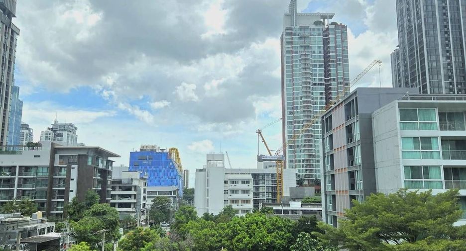 Wohnung zum Kauf mit 1 Zimmer in Watthana, Bangkok