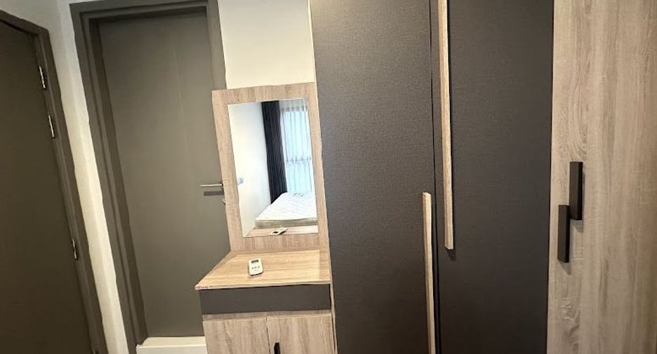 For rent 2 bedrooms condo in Huai Khwang, Bangkok