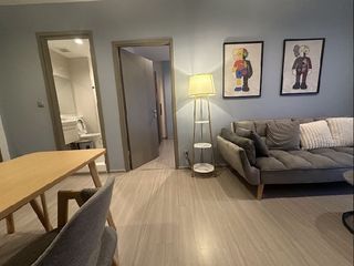 For rent 2 bedrooms condo in Huai Khwang, Bangkok
