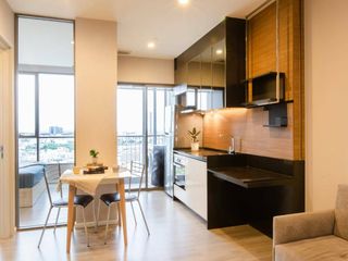 À vendre 1 chambre condo à Sathon, Bangkok