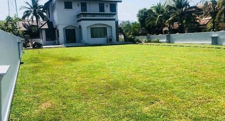 For sale 4 bedrooms house in San Sai, Chiang Mai