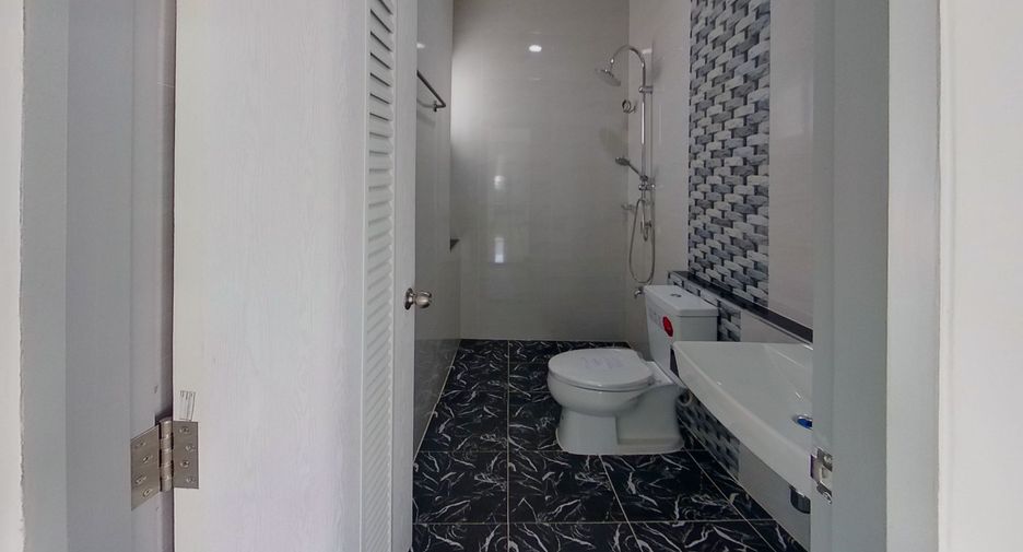 For sale 3 bedrooms house in Doi Saket, Chiang Mai