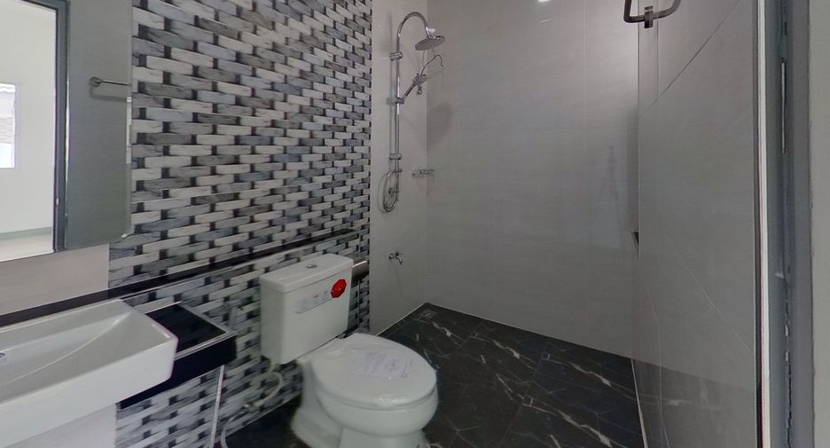 For sale 3 bedrooms house in Doi Saket, Chiang Mai
