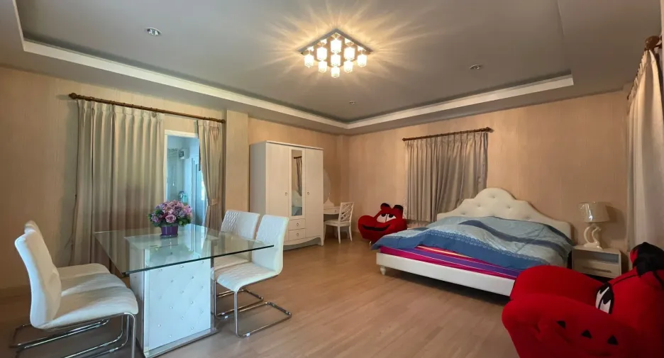 出售 5 卧室 独立屋 在 Mueang Chiang Mai, Chiang Mai