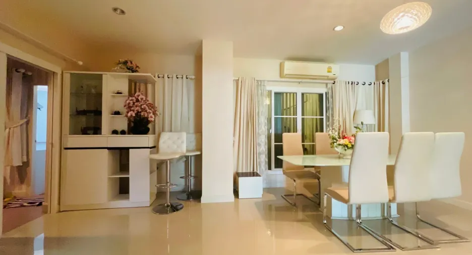 出售 5 卧室 独立屋 在 Mueang Chiang Mai, Chiang Mai