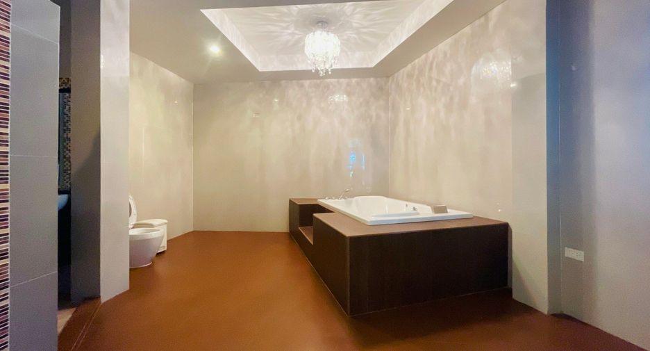 出售 5 卧室 独立屋 在 Mueang Chiang Mai, Chiang Mai