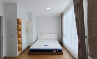 出租 3 卧室 联排别墅 在 Bang Phli, Samut Prakan