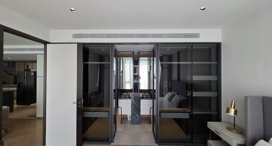 For rent 2 bedrooms condo in Watthana, Bangkok