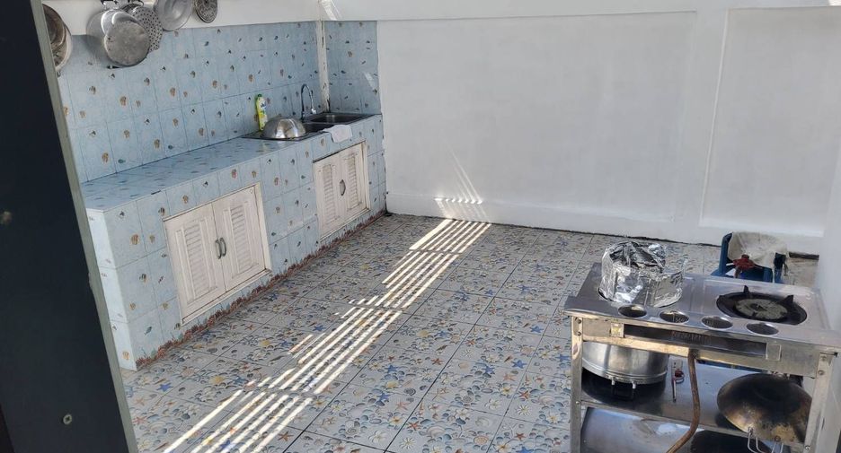 For rent 3 bedrooms villa in Hua Hin, Prachuap Khiri Khan