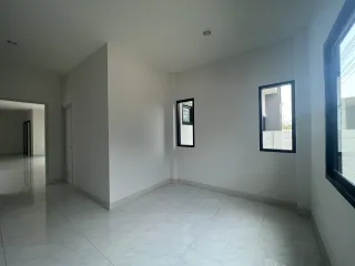 À vendre 4 chambres villa à San Kamphaeng, Chiang Mai