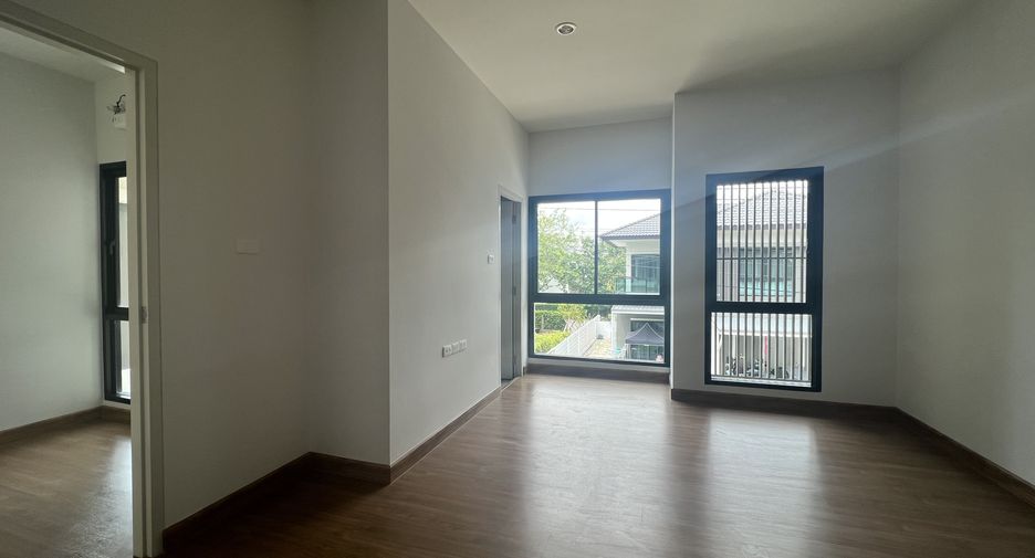 For sale 4 ベッドルーム villa in San Kamphaeng, Chiang Mai