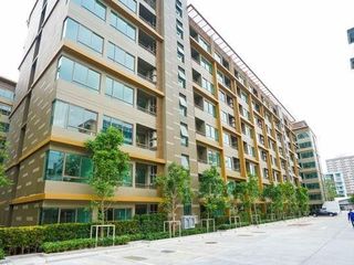 For sale 2 bedrooms condo in Huai Khwang, Bangkok
