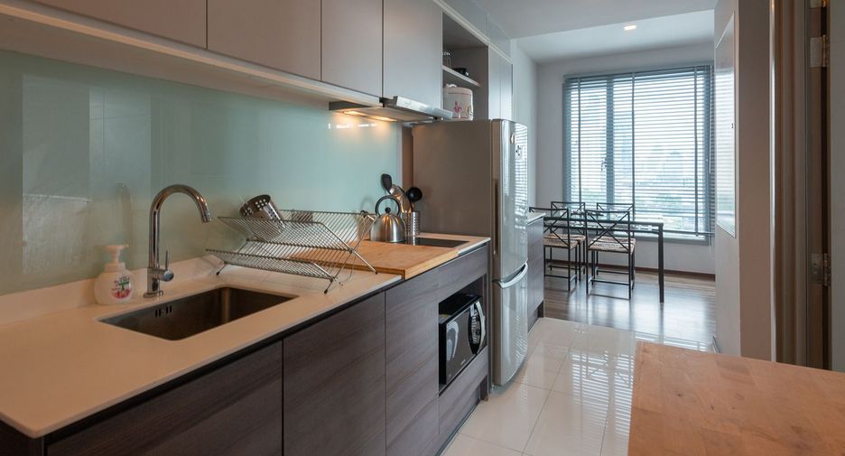 For sale and for rent 1 bed condo in Watthana, Bangkok