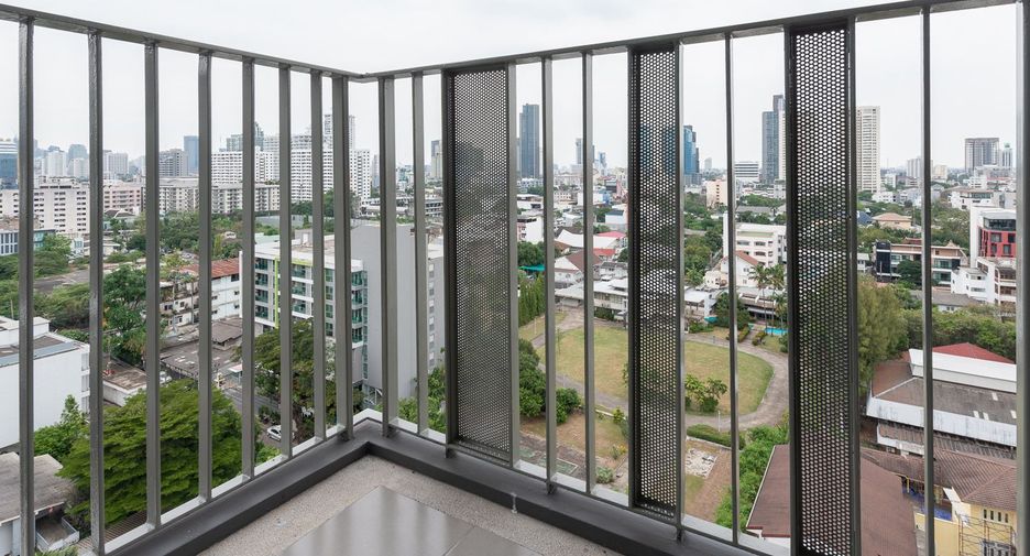 For sale and for rent 1 bed condo in Watthana, Bangkok