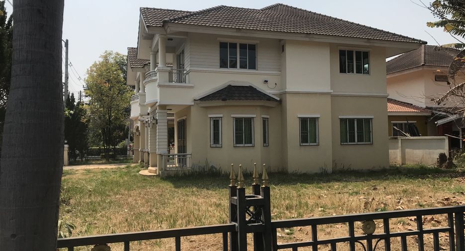 For sale 5 bedrooms house in Doi Saket, Chiang Mai