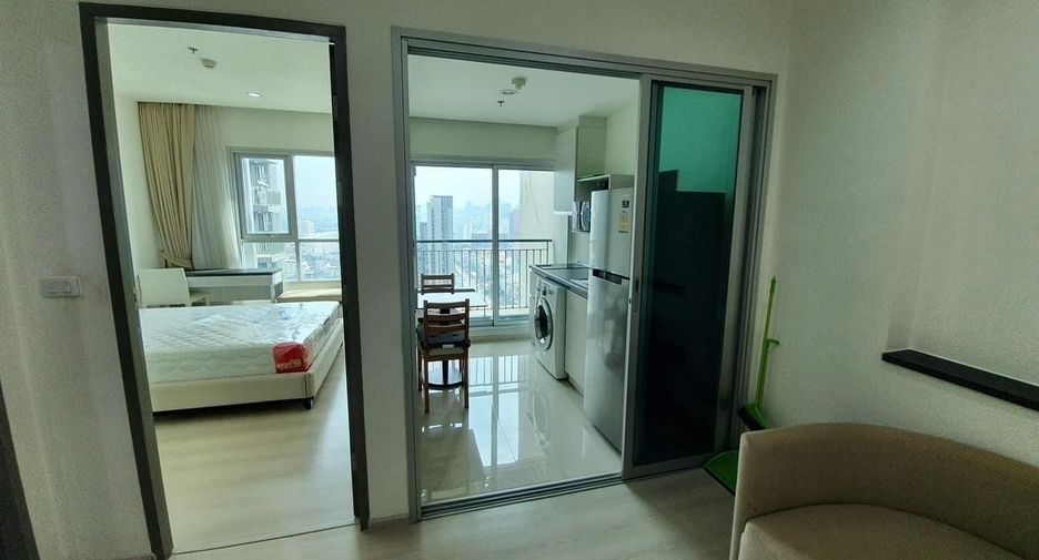 For rent 1 bed condo in Huai Khwang, Bangkok