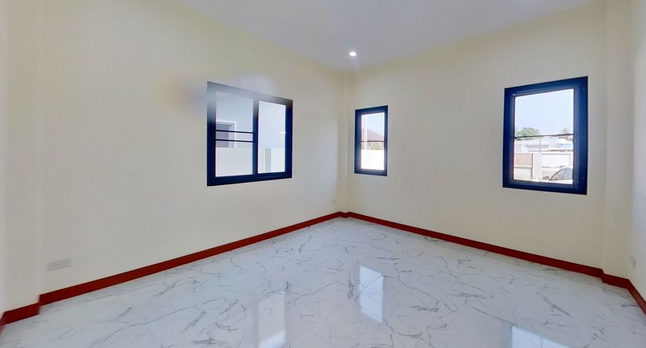 Casa en venta de 4 habitaciones en Doi Saket, Chiang Mai