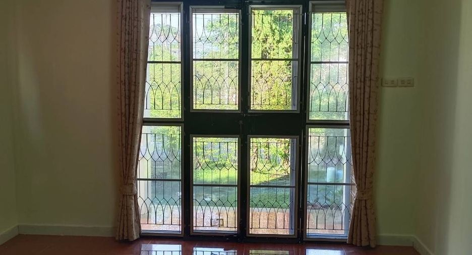 Продажа 3 спальни дом в Сан Кампаенг, Чианг Маи