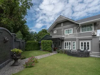 Casa en venta de 4 habitaciones en Hang Dong, Chiang Mai